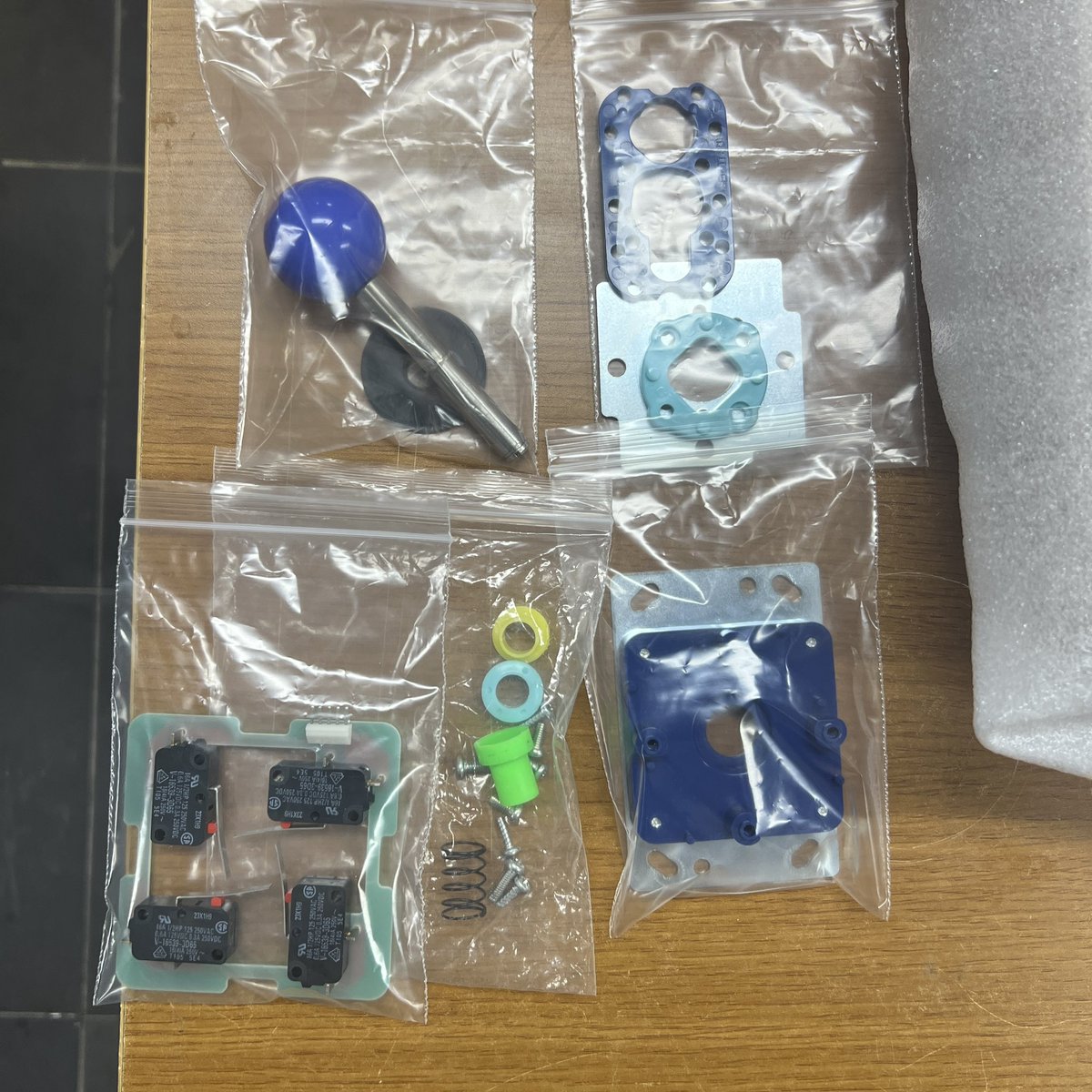 ペコムズ_페코무즈 tweet media