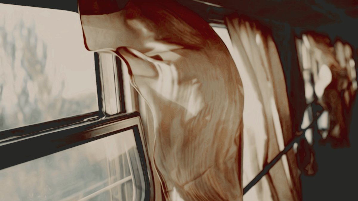 Megan Jones (@thebeejoness) on Twitter photo 