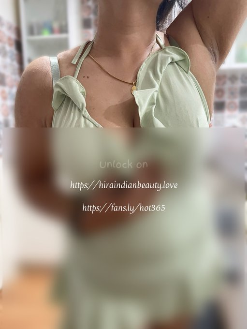 My Hot Indian Seductive Curves, Deep Cleavage and Juicy Pit🥰🙈  #hira  #voluptuous #indian #milf #bodytease<a href="/tag/curves"class="tags"><span>#curves</span></a><a href="/tag/asian"class="tags"><span>#asian</span></a><a href="/tag/cleavage"class="tags"><span>#cleavage</span></a><a href="/tag/indian"class="tags"><span>#indian</span></a><a href="/tag/bodypositive"class="tags"><span>#bodypositive</span></a>