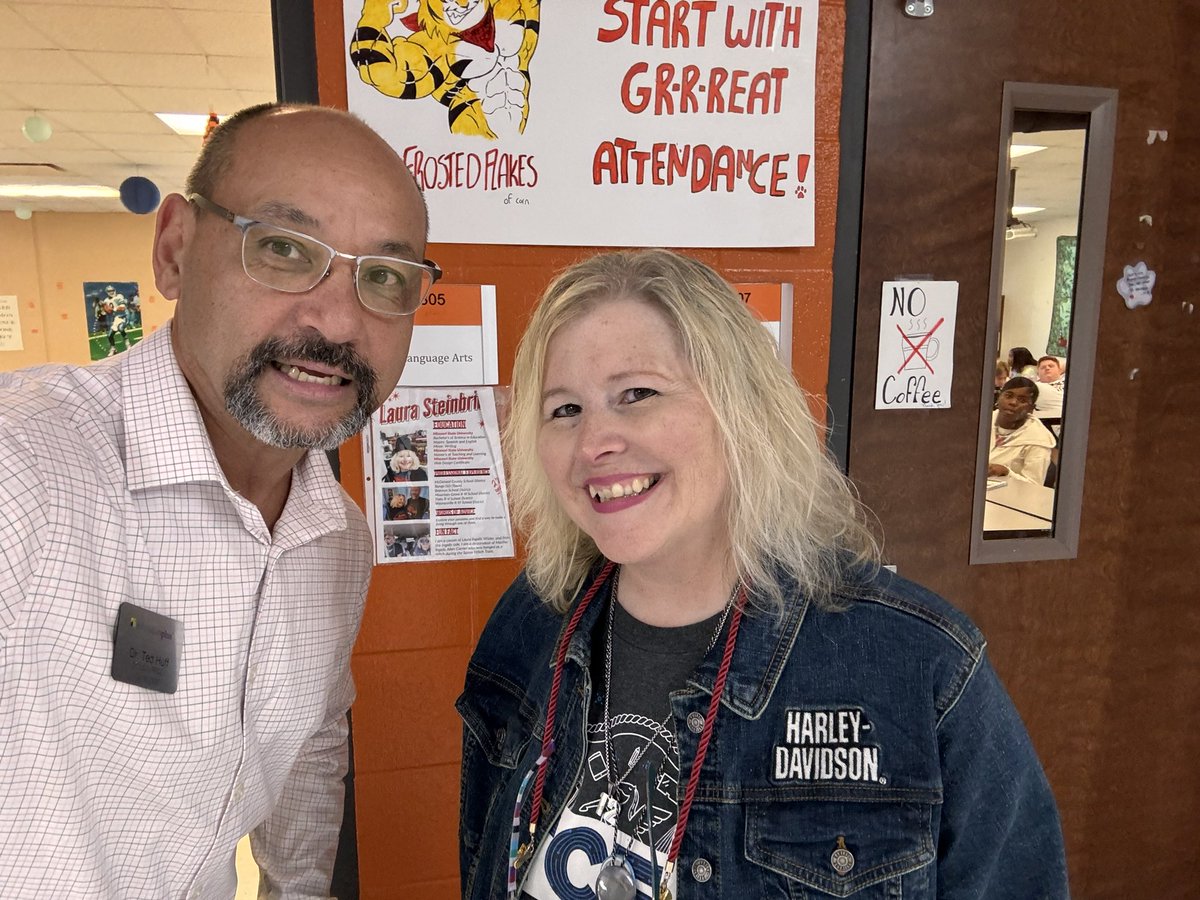 It’s been a while, but I was finally able to visit again with this amazing eduhero, @SteinbrinkLaura!! Loved catching up with you! And you’re always able to share incredibly new insights into best practices I need to start implementing! @WaynesvilleHigh