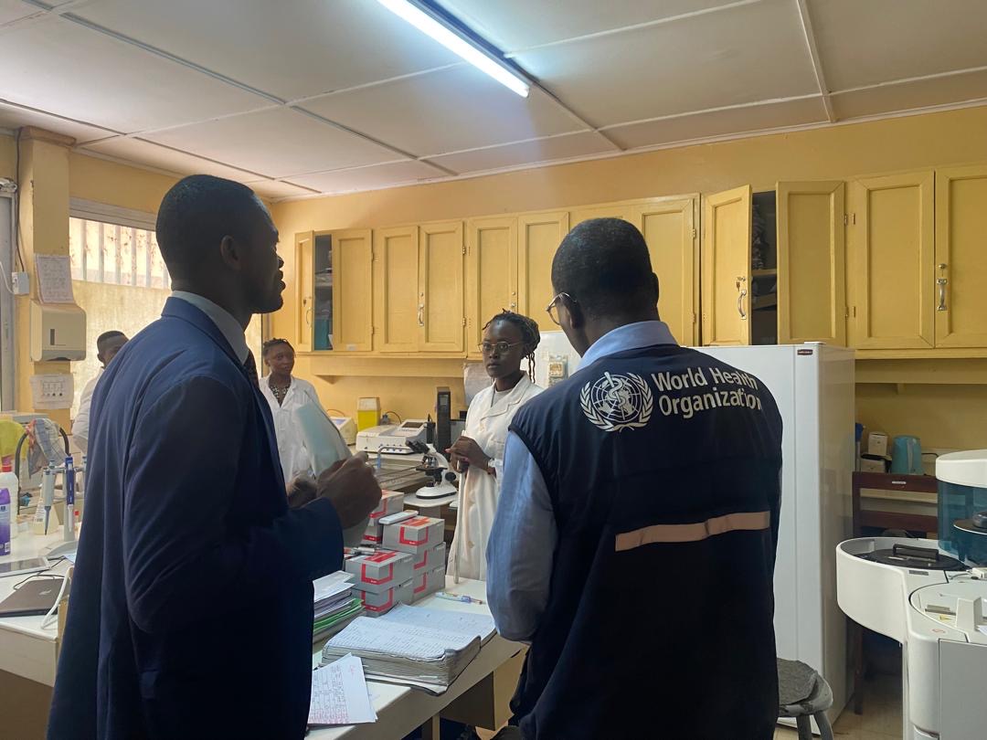 With support from @EC_HERA, @WHOAFRO is enhancing the genomic sequencing capacities of the national laboratory @LCentrafrique in Bangui, Central African Republic🇨🇫. This support will facilitate improved disease surveillance and response. #RCA236 #HERA #EU4Health