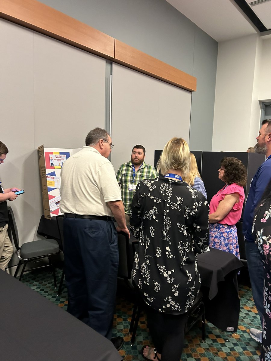 Lynn Liao Hodge tweet media