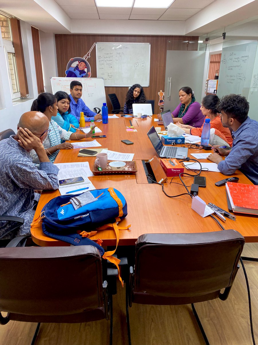 Brainstorming in progress for an upcoming research piece on Protsahan’s impactful work with vulnerable children on the ground. Decoding the HEART ❤️ framework through a lens of psychosocial interventions. To know more: protsahan.co.in/our-programs/h… ☘️