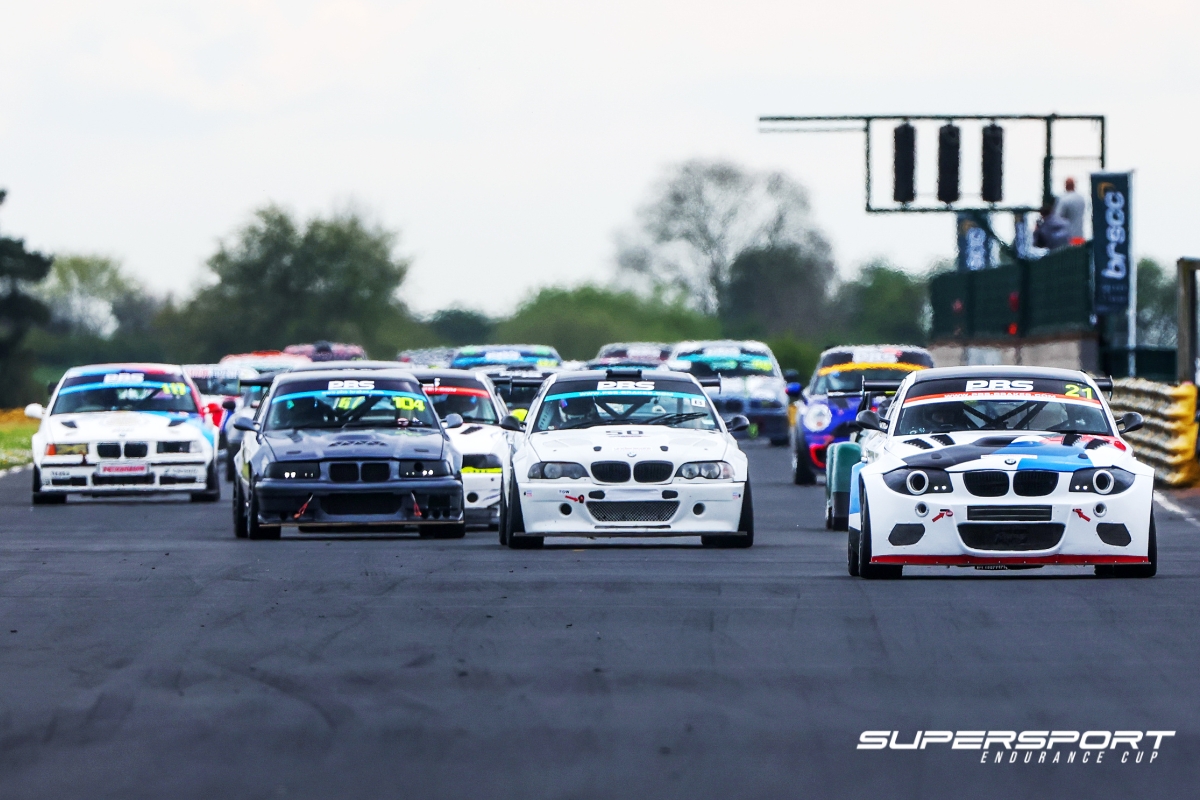 Check out the report and image galleries from this past weekend's race meeting at Croft that are now online! CROFT REPORT - brscc.co.uk/croft-delivers… CROFT IMAGES - jamesrobertsphoto.com/.../brscc-crof…