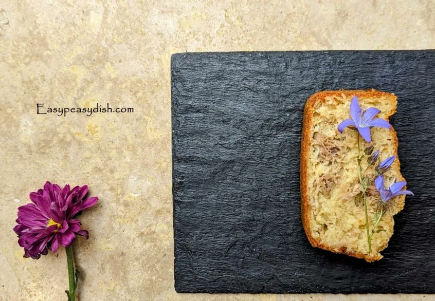 Delicious tuna savoury cake with gruyere cheese! easypeasydish.com/2024/04/tuna-c… #easyrecipe #easyfood #foodlover #faitmaison #ideerecette #healthyrecipe #recipeideas #foodinspiration #healthyliving #easycooking #winepairing #healthyfood #recettefacile #recipeoftheday #recettedujour