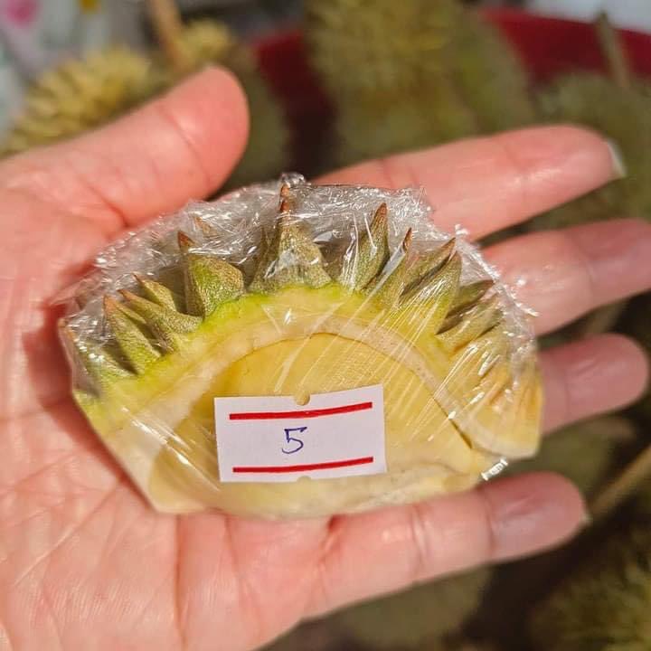 sfkkfs_'s tweet image. กินตามเงินในบัญชี 5555555555555555