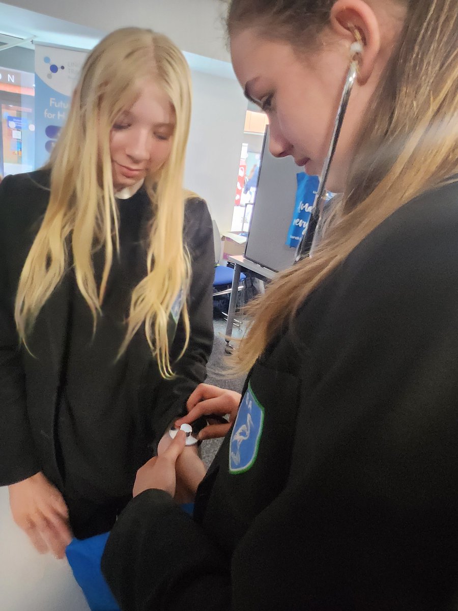 Some of our students from Y7 and 8 recently went to visit @unilincoln with the Careers team to explore the different NHS Allied Health care professions including: • Nursing • Physiotherapy • Therapist • Mental Health Nurse • Pharmacist