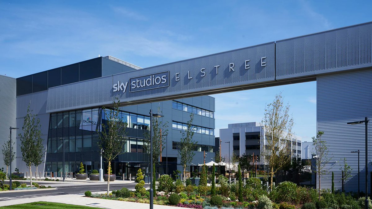 Delighted to see our partners and friends @SkyStudios Elstree &amp; <a href="/TheBottleYard/">Bottle Yard Studios</a> both receive ‘Outstanding’ ratings in the recent <a href="/WeAreALBERT/">albert</a> Studio Sustainability report! 🌿

The studios were the only to receive this highest possible rating of the 29 participating facilities 👏👏
