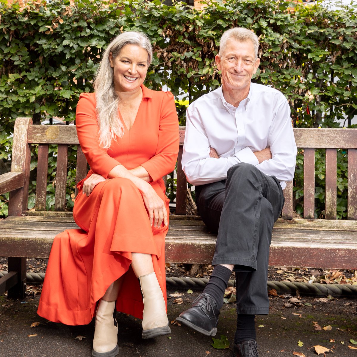 Read more about the incredible story of how the lives of the Jennings family intertwined with researchers @ucl to shine a light on Alzheimer’s disease, its causes and even potential cures 👇 ucl.ac.uk/news/2024/may/… @BrainAppeal @RareDementia @UCLBrainScience (3/3)