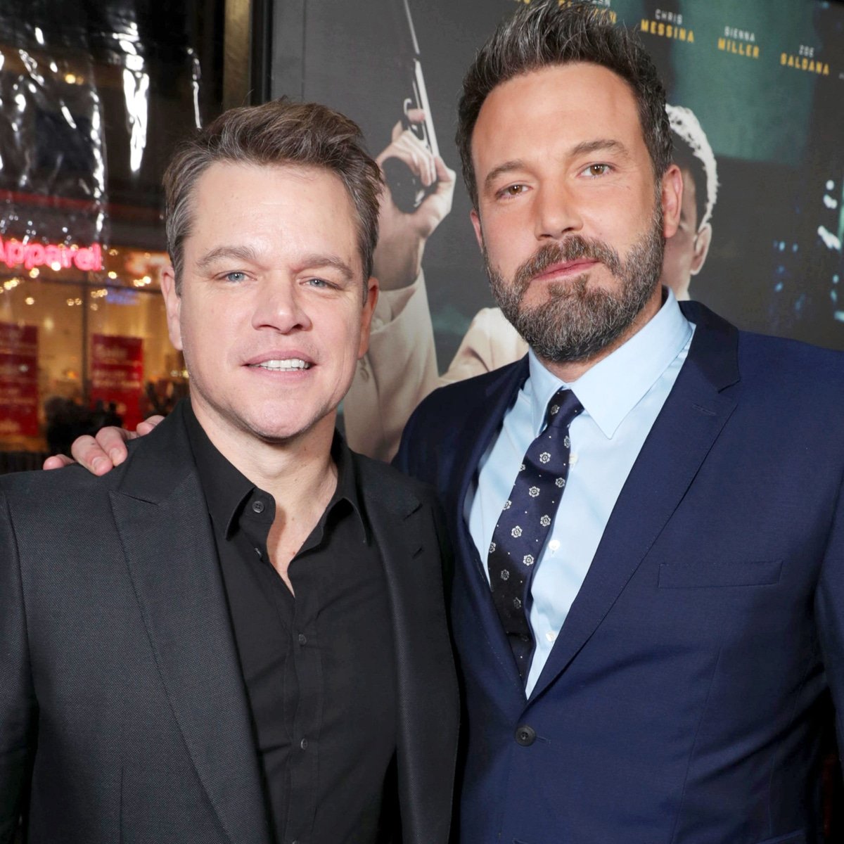 En 2017 cuando Rose McGowan habló sobre los abusos sexuales de Harvey Weinstein, Rose acusó a los actores Ben Affleck y Matt Damon de encubrir a Weinstein y ocultar que este la violó