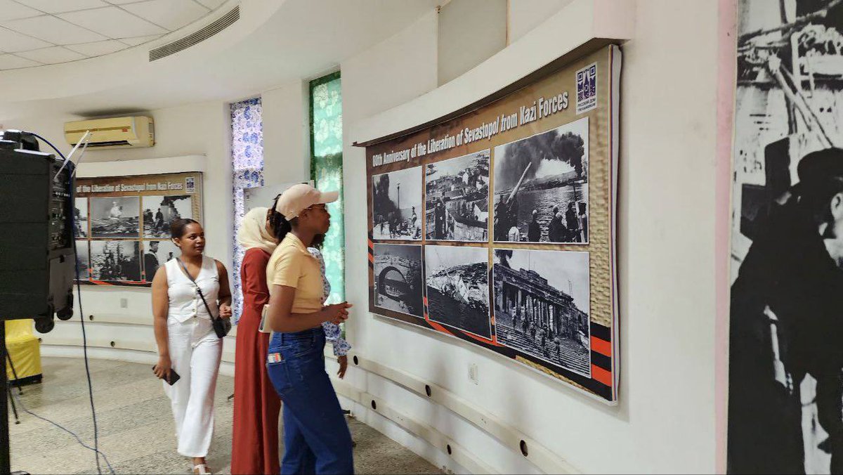 ⭐️ The #Russia’n House in #Trivandrum hosted the celebratory events dedicated to the #Victory in the Great Patriotic War. 🔗 More details — t.me/RusEmbIndia/59… #Victory79 #VictoryDay