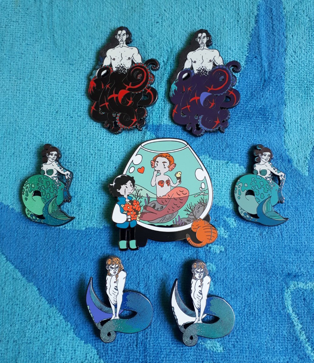 Mermaid-themed pins based on sketches by @aldoncanp and @tanlandebian from my collection))) #KyluxAU #mermay #mycollection