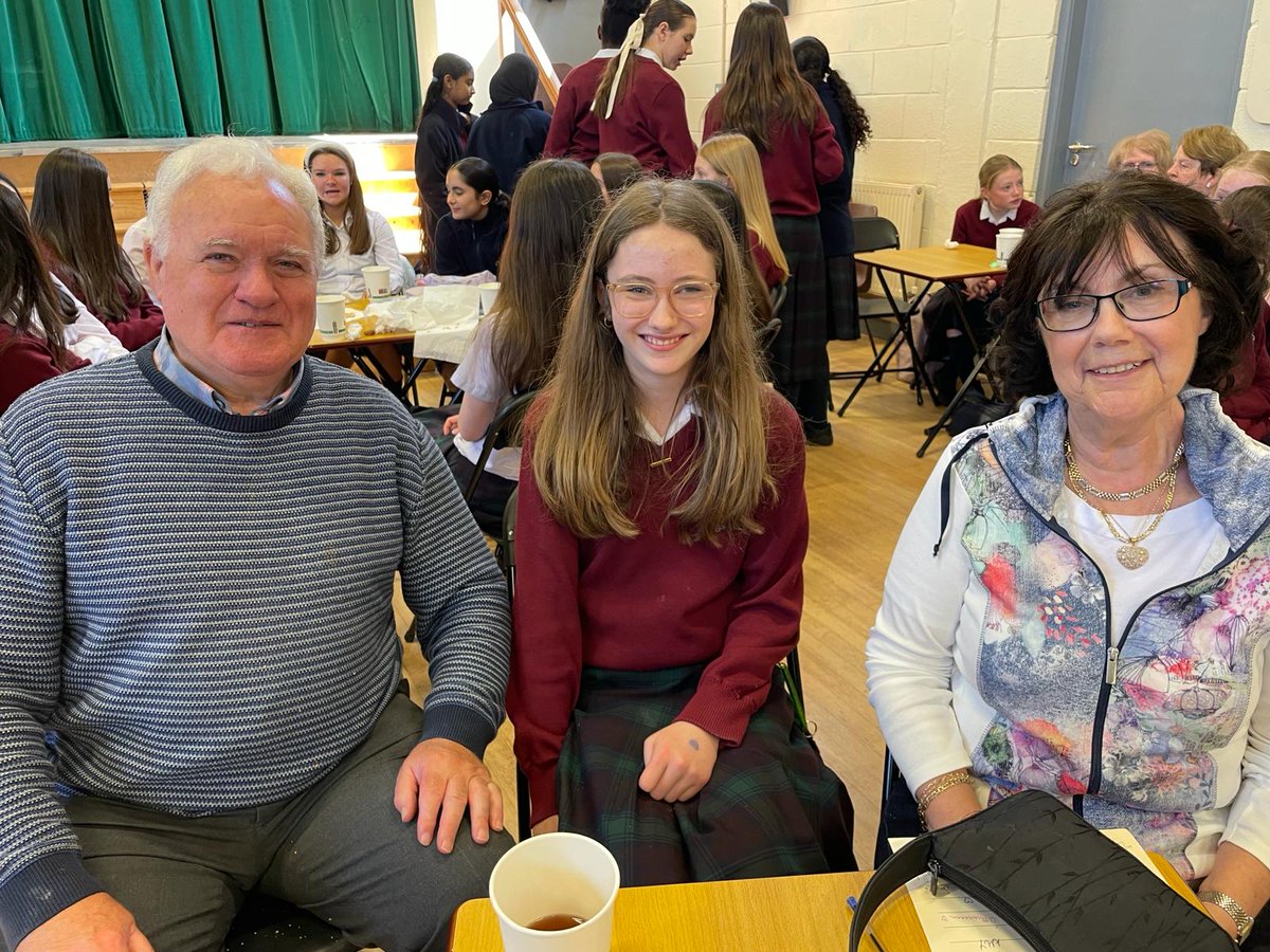 We hosted our Inaugural Grandparents Day as part of our Wellbeing Week celebrations. We were delighted to welcome so many Grandparents to thank them for the important role they play in their grandchild's life. #specialmemories #daytocherish @CeistTrust ,@BishopDNulty