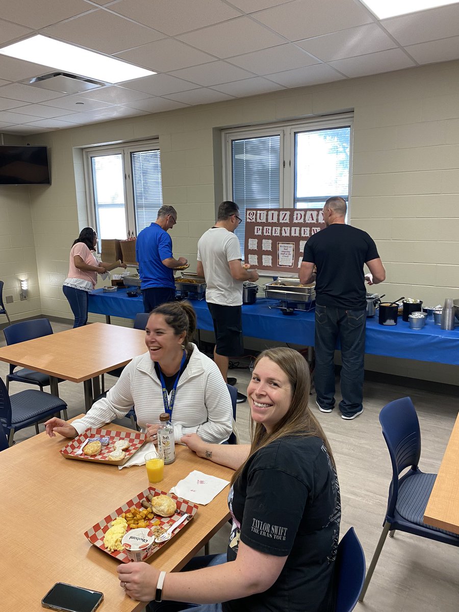 Steven Pelych (@principal_crm) on Twitter photo Day 5 of Teacher Appreciation Week — Staff Breakfast! Thanks to Justine Horvath and our amazing cafeteria staff for helping to put this together! <a href="/CreeksideMS/">Creekside MS</a> Day 5 of Teacher Appreciation Week — Staff Breakfast! Thanks to Justine Horvath and our amazing cafeteria staff for helping to put this together! <a href="/CreeksideMS/">Creekside MS</a>