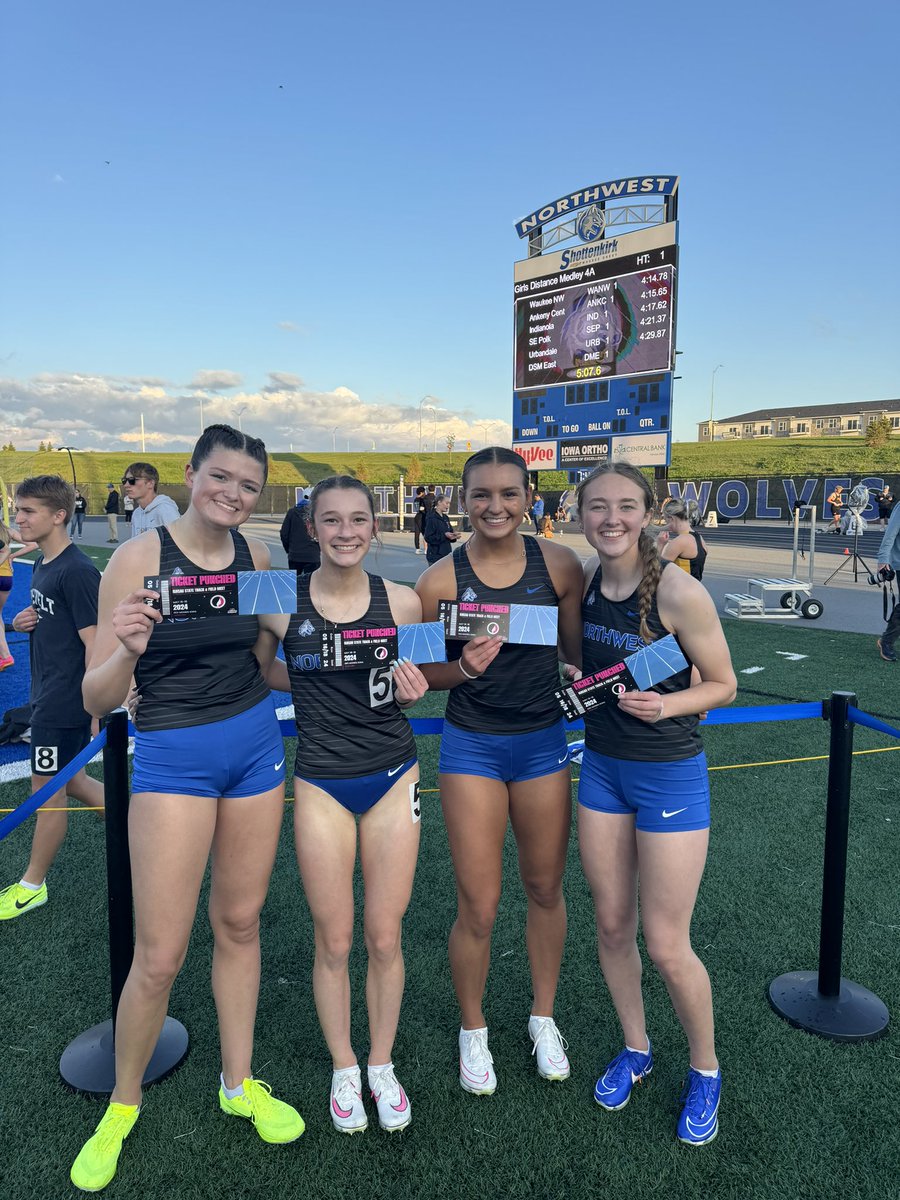 State Qualifying Meet 

-Distance Medley Relay- 

🎟️AQ

🥇Kress, A. Vogt, Maas, An. Sheriff (4:14.78) 

#BOLDandBLUE🔵⚪️