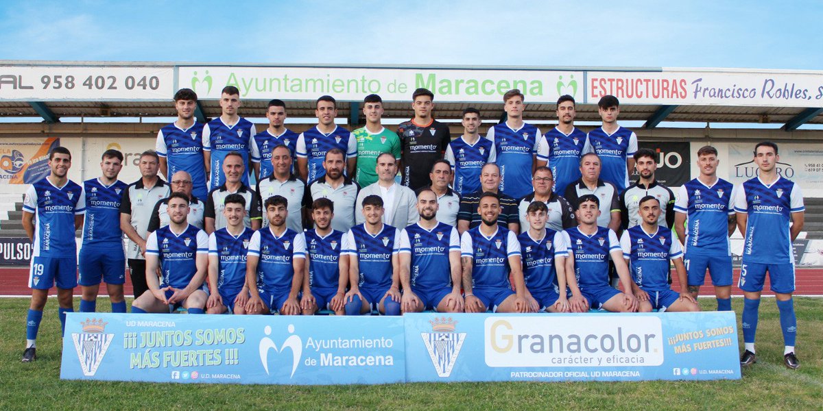 💙 PRIMER EQUIPO:

📸 Foto oficial de la temporada 2023/24.

#JuntosSomosMasFuertes