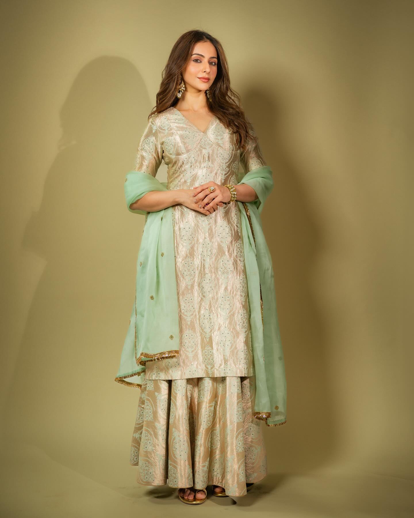 GNNxhcfakAMegui?format=jpg&name=large