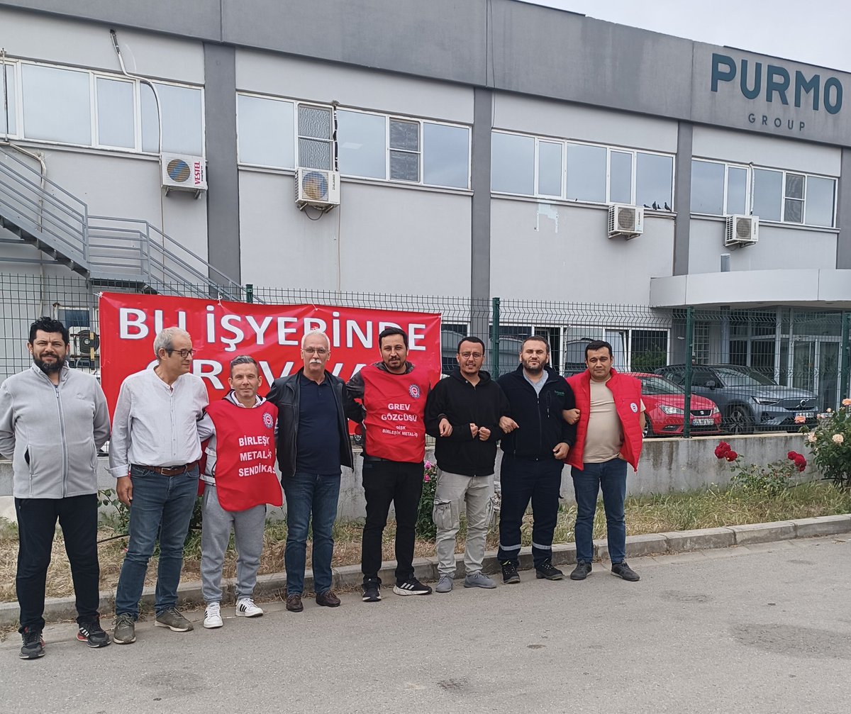 Gıda-İş ve İletişim-İş Sendikası olarak İzmir/Kemalpaşa'da Purmo Group Fabrikası'nda Birleşik Metal İş Sendikası'nda örgütlü işçilerin grevine destek ve dayanışma ziyaretinde bulunduk. #YaşasınİşçilerinBirliği #YaşasınSınıfDayanışması #PurmoGroupGrev #BirleşikMetalİş