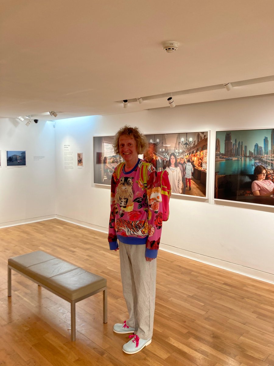 Guess who visited 'Polly Braden: Leaving Ukraine' 🤩 @Alan_Measles Learn about the show and book your tickets: bit.ly/3UMO4Vj