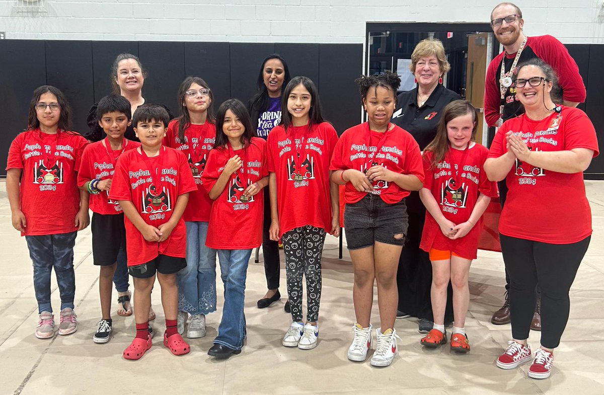 PophamLibrary's tweet photo. After being tied for 1st place and advancing to the final round, Popham took 3rd place at the Del Valle Elementary Battle of the Books Competition. Way to go, Pandas!
#WeArePopham #PandasRead https://t.co/efNTjqgQv8