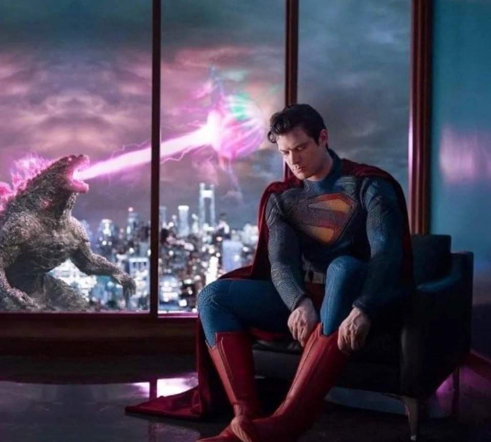 Am I doing this right?!? #Godzilla #Superman #JamesGunn @Godzilla_Toho @JamesGunn @WBPictures