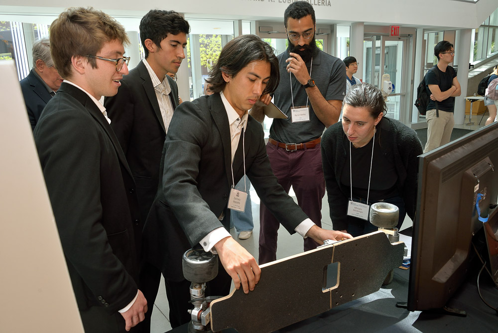 Congratulations to Team MorphBoard, comprised of Daniel Izmirian, Anton Ludwig, and Zachary Masotto who were awarded the John Couloucoundis Prize for the best senior design presentation. Read more about this year's awardees: blog.me.upenn.edu/meam-senior-de…