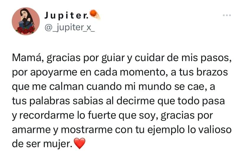 SaydiLn's tweet photo. Feliz día de la mamá! 💕 https://t.co/rBOBTX32B8