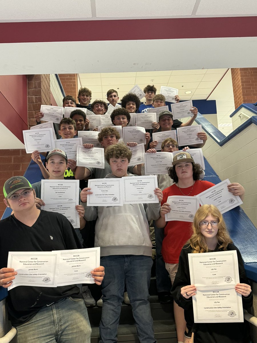 cdubbballcoach tweet media