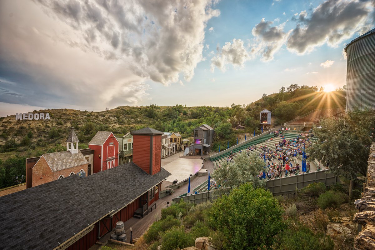 Medora, ND tweet media