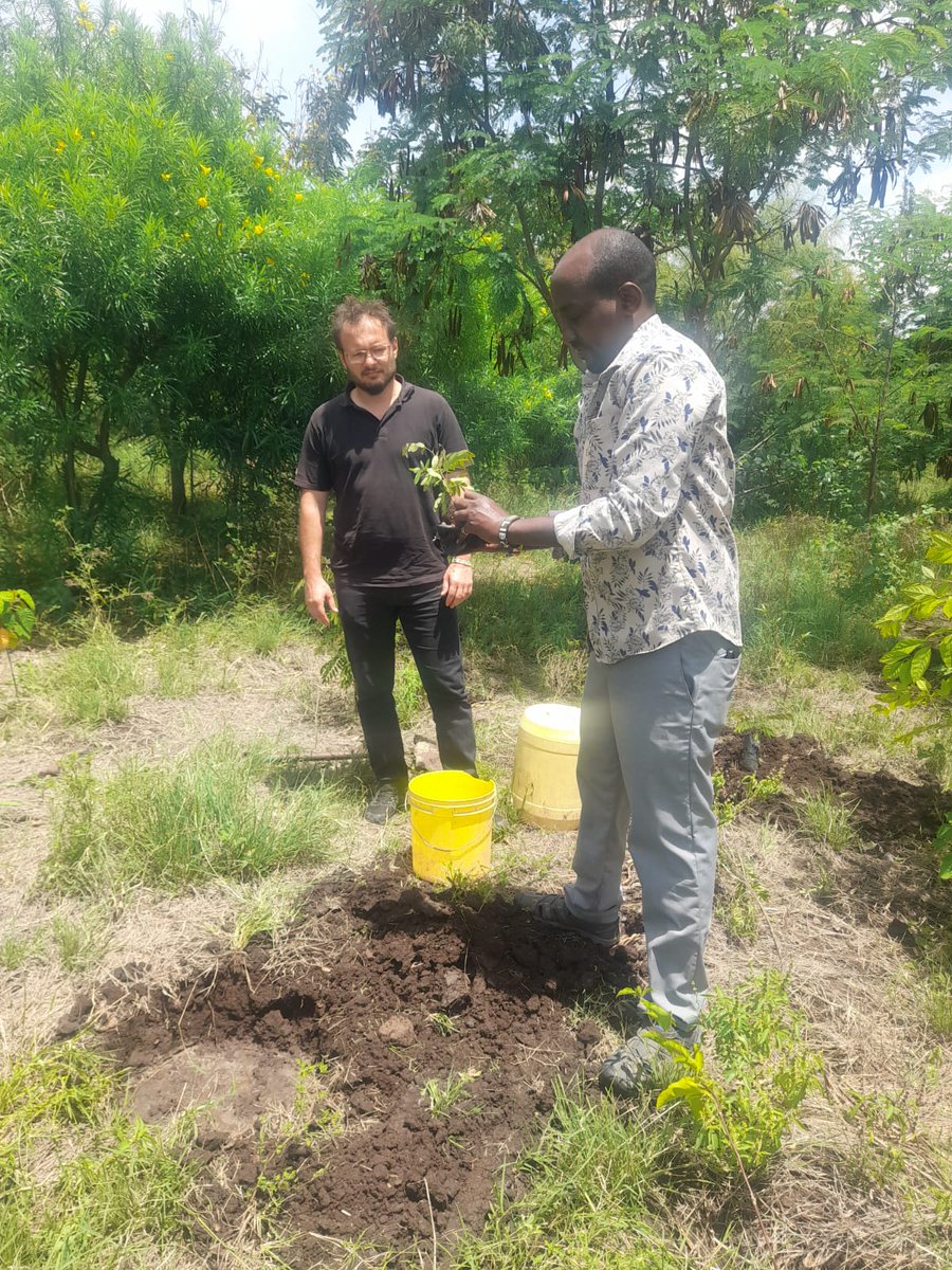 We are grateful for the visit by @paranalliance for the follow up meeting. As a first youth led organization member of these Alliance we are grateful for its support to the youths and environment sector. @Kenya_IMPACT @RPPL006 @midpkenya @Ewasonorth