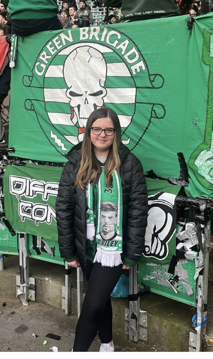 Right twitter this is my final plea im trying to get my amazing daughter to the game tomorrow if anyone can help 🍀 @andypingu1888 @celtic_now @aboutceltic @PodTims @AJ_CELTIC @Barry72361711 @HoopsSpares111 @CelticFC @celtic_now @CelticLisboaa @aboutceltic @cfctraviss