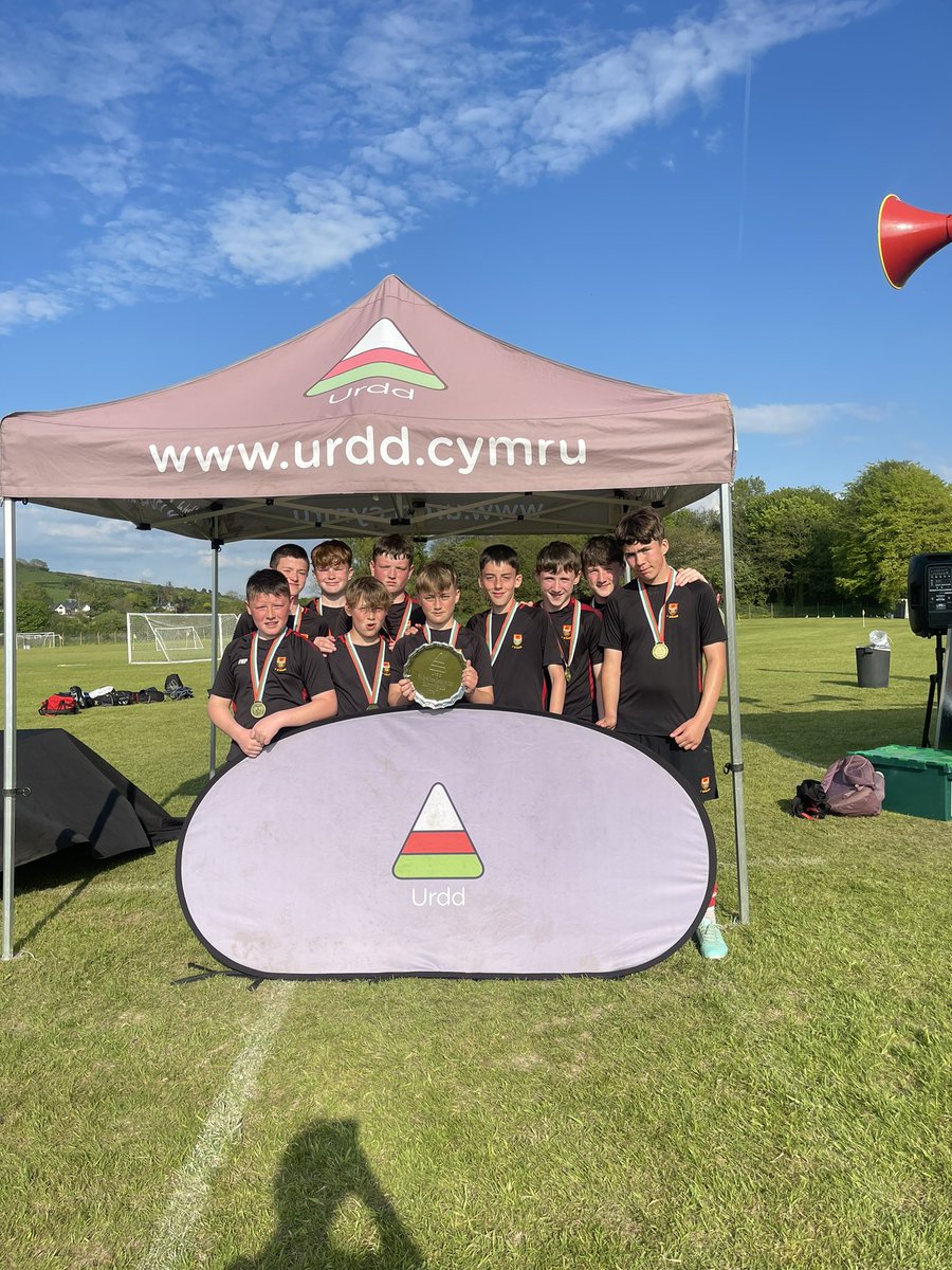 chwaraeonyrurdd's tweet photo. Plât Cynysg 7-8

🥈@BroDinefwr 
🥇@Ysgol_Strade 

#PDURDD https://t.co/rn2hm7navG