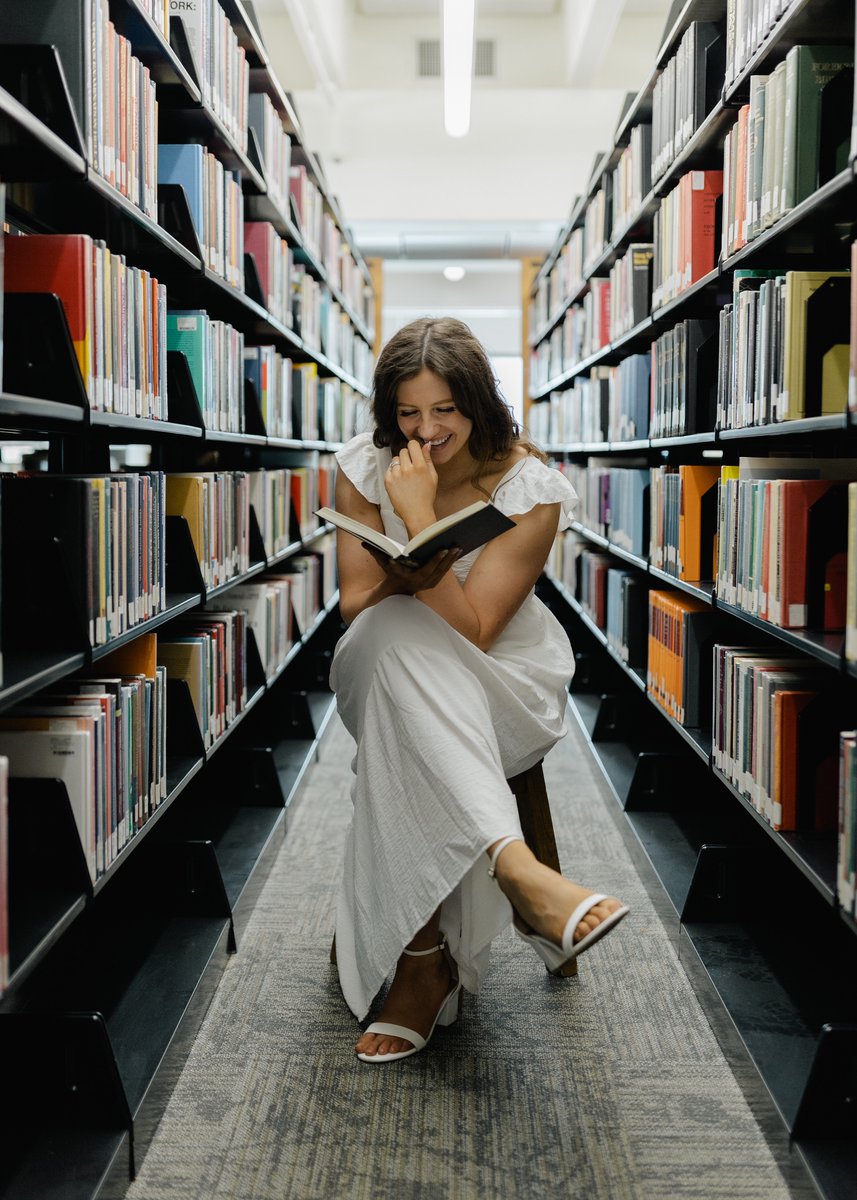 Taylor Franson-Thiel (@taylorfranson) on Twitter photo I’m excited to announce that my debut poetry collection is officially forthcoming!
March 2025 with <a href="/EmergeJournal/">ELJ Editions</a>
“Bone Valley Hymnal” is a deeply personal and special collection centered on themes on lineage, religion, and gender and I am so excited to share it with y’all I’m excited to announce that my debut poetry collection is officially forthcoming!
March 2025 with <a href="/EmergeJournal/">ELJ Editions</a>
“Bone Valley Hymnal” is a deeply personal and special collection centered on themes on lineage, religion, and gender and I am so excited to share it with y’all
