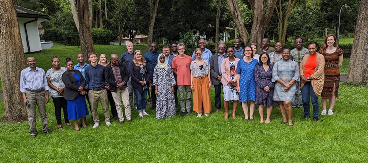 This week the #CLimateAdaptationREsilience team met in Arusha <a href="/GRI_LSE/">Grantham LSE</a> <a href="/WaterAidCanada/">WaterAid Canada</a> <a href="/WaterAidTZ/">WaterAid Tanzania </a> <a href="/WaterAidUK/">WaterAid UK 💦</a> @WaterAidBurkina <a href="/water_witness/">Water Witness</a> <a href="/KulimaIDS/">Kulima IDS @kulimaids.bsky.social</a> <a href="/NM_AIST/">nmaist _official</a> <a href="/wisefuturestz/">WISE-Futurestz</a> <a href="/ShahidiWaMaji/">Shahidi wa Maji</a> <a href="/unima_official/">University of Malawi (UNIMA)</a> <a href="/UNUINWEH/">UN University-INWEH</a> <a href="/FCDOResearch/">FCDO Research, Science and Technology</a> <a href="/IDRC_CRDI/">IDRC | CRDI</a> 1/3