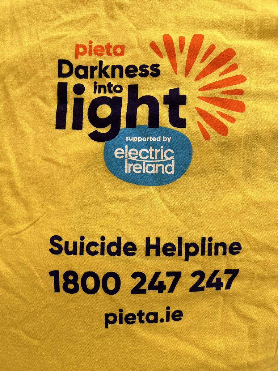 This morning we held our own #DarknessIntoLight walk in aid of @PietaHouse with staff and students gathering on the beach in Rush before school! A great start to the day, raising awareness for such an important cause! Well done @ThereseEgan2 for arranging! @CeistTrust