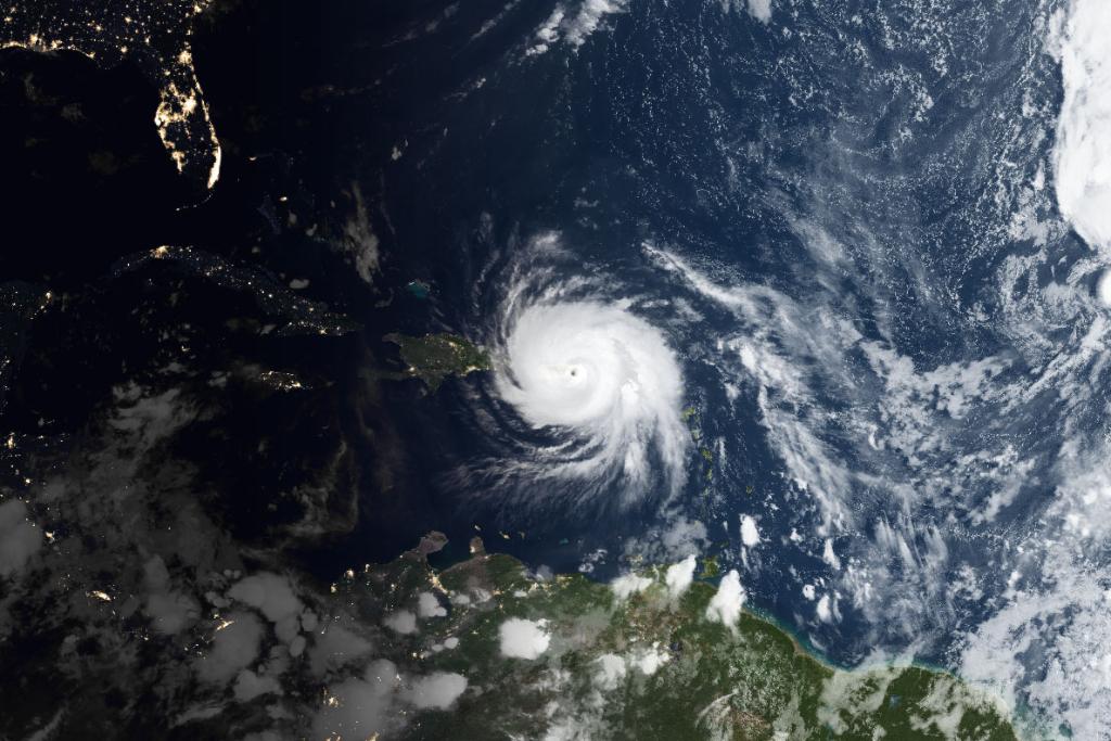 🌀🌀🌀 Atlantic hurricane season officially begins on June 1. As the season approaches, check out @EPA's tips in a dozen languages on how you can prepare: epa.gov/natural-disast…
