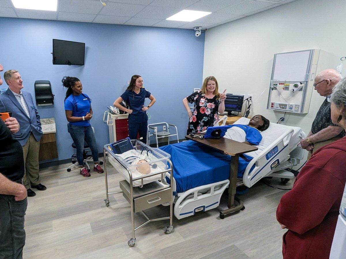 Celebrating the new Health Sciences Center! 🎉 A ceremonial ribbon cutting was held on Wednesday, May 8, to signify the completion of the $3.2 million project that provides a central location for the School of Nursing. Read more: ow.ly/I9Ze50RC2qG