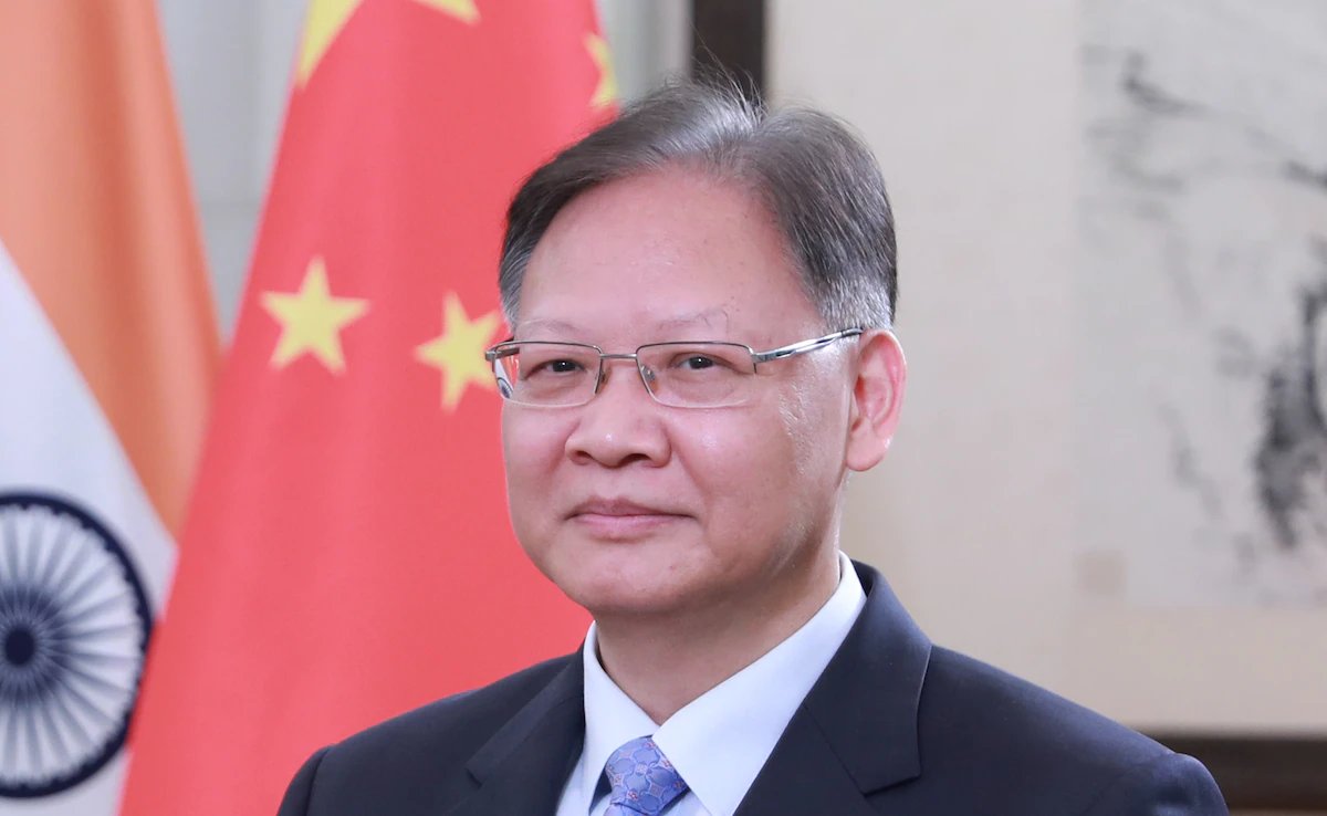 चीन के नए राजदूत दिल्ली पहुंचे, कहा- द्विपक्षीय रिश्तों को बेहतर बनाने की कोशिश करेंगे पूरी खबर : tinyurl.com/bd7ucp5b #china #India