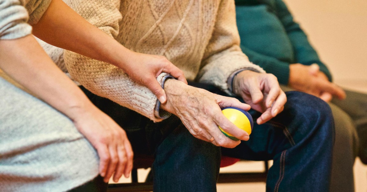 May is #OlderAmericansMonth, which celebrates #OlderAdults' contributions and brings attention to issues facing our #aging population. Learn about the impacts of #SocialIsolation and #loneliness for #seniors and our recommendations to address the issue: ow.ly/6r2f50RBXMJ