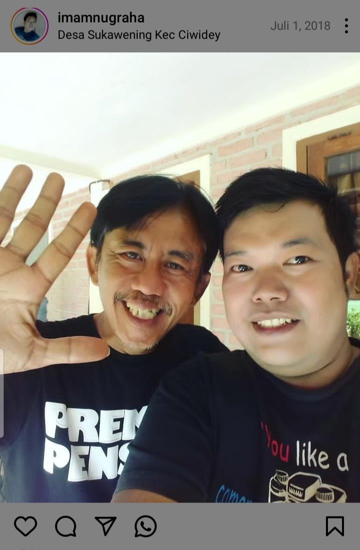 Mamsayyy's tweet photo. Kapan taun pernah selfie bareng kang Muz Preman Pensiun aka Epy Kusnandar.. https://t.co/W8Xb6uz11t
