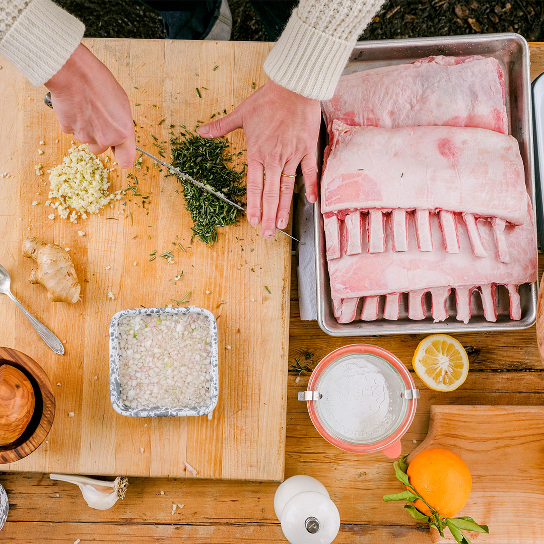 magnolianetwork's tweet image. Chef Erin French and her husband, Michael, travel across America to discover ideas for new recipes for their restaurant The Lost Kitchen in Freedom, Maine.

Watch the series premiere of #GettingLost with Erin French Sunday, June 23 on #MagnoliaNetwork.