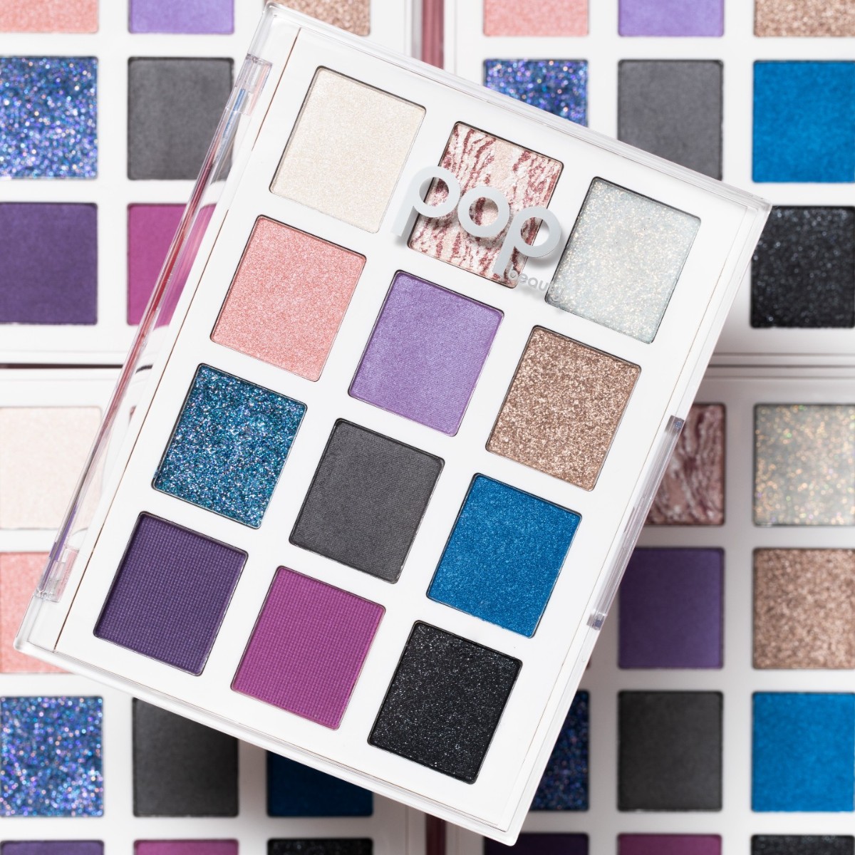 Slay is the way! From daytime to playtime our Slay Lightshow Palette provides the ultimate colour POP with long-wearing results. Packed with multi-textured pro-pigments, these harmonizing hues encourage YOU to get playing! 🎨😍

#POPbeauty #Colours