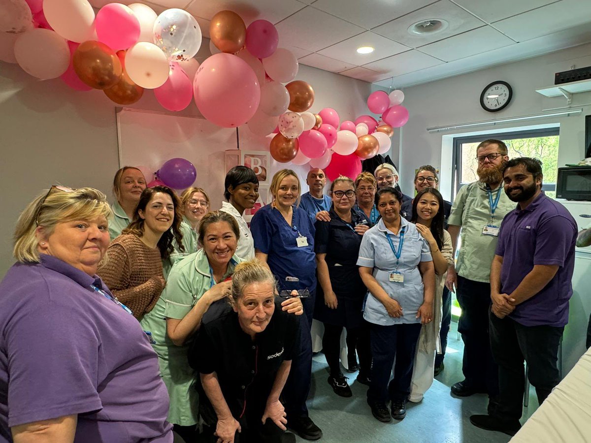 Celebrating nurses day and Ward Manager Hayley’s maternity leave! What a fab team ⭐️ #NursesDay @LizWilson_1