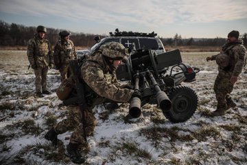 #10May #Guerra #Ucrania Estados Unidos autoriza el envío de 400 millones de dólares en ayuda militar a Ucrania - @AlbertoRodNews bitlyanews.com/internacionale…