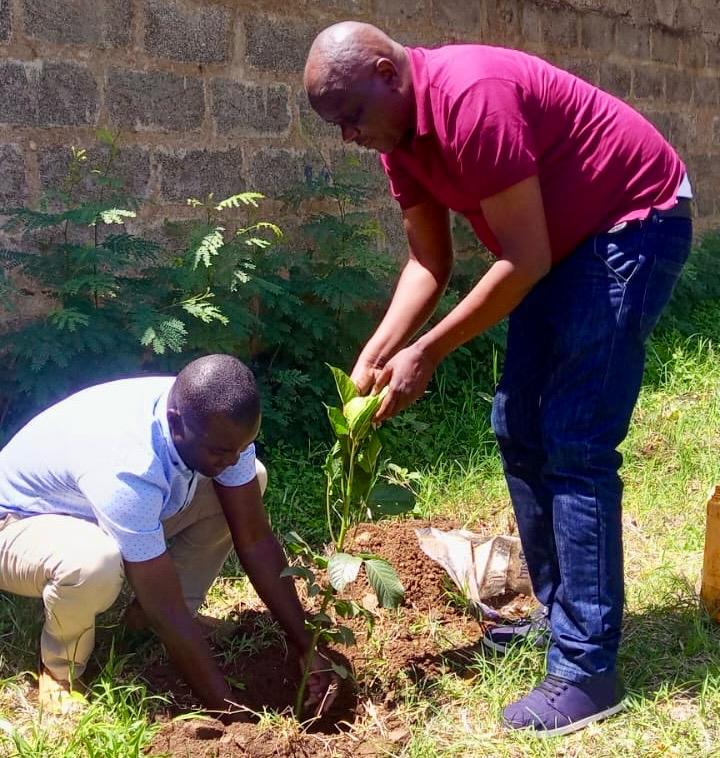 Representatives from IPOA's Kisumu Regional Office today extended IPOA’s tree planting campaign to Xaverian Comprehensive School. #NationalTreePlantingDay #ClimateChange #GoGreen #GuardingPublicInterestInPolicing ^EM