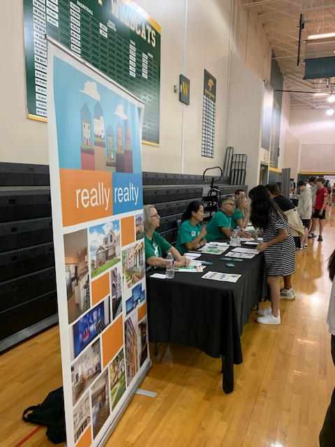 Peggy Mica tweet media