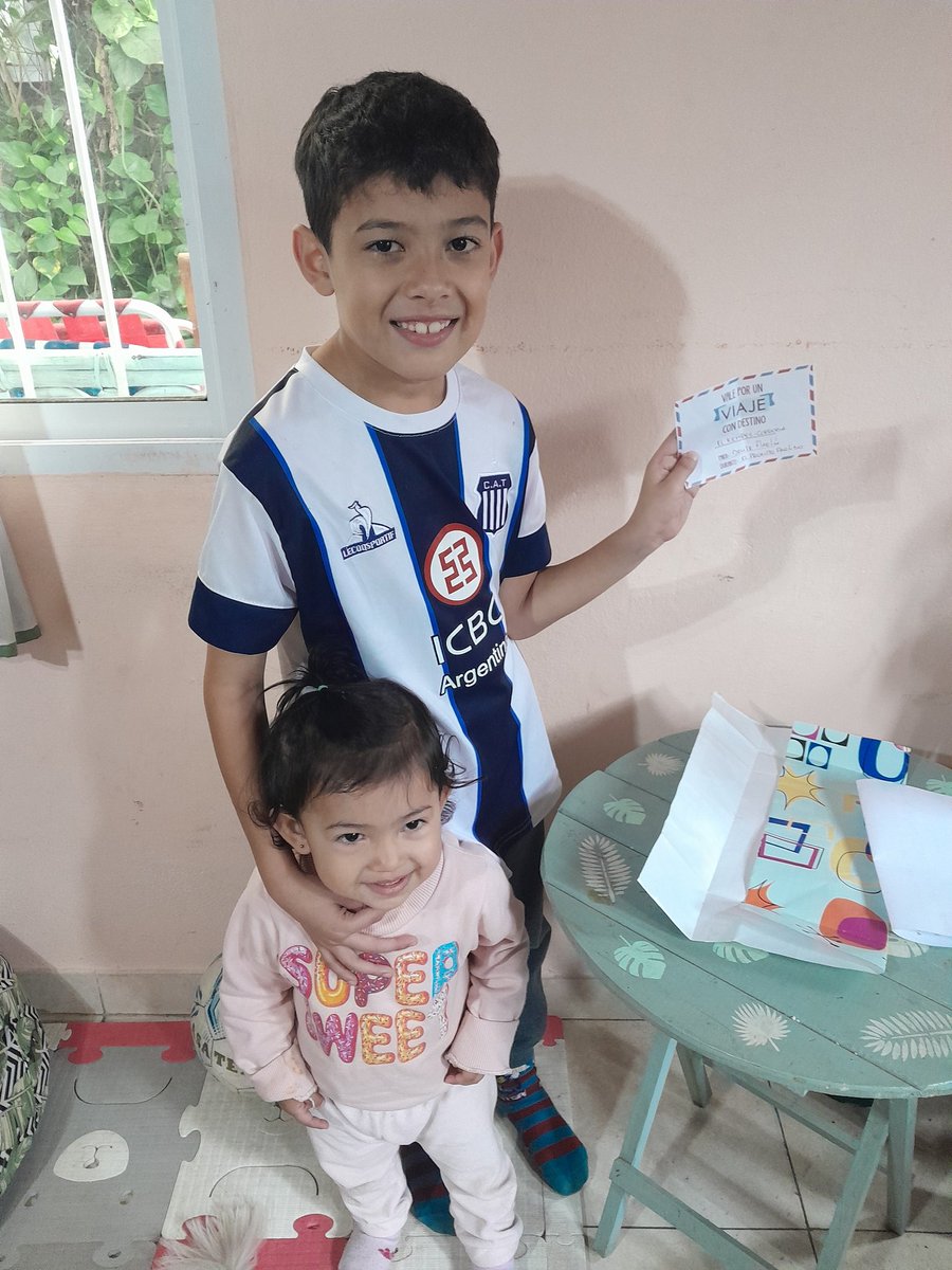 dantemartin23's tweet photo. Mi hijo tenía un sueño....verlo a su Talleres en un partido de COPA LIBERTADORES DE AMERICA. 

El proximo martes se le va hacer realidad. @CATalleresdecba @Libertadores https://t.co/kZ8C5dRK3V