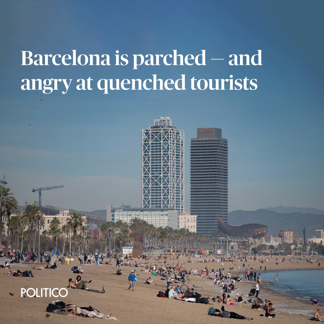 Water-guzzling tourists are causing rising resentment among Barcelona's residents who think visitors are pushing the city’s water supply to the breaking point. How will these tensions play out in the regional elections this weekend? 🔗 trib.al/uSJ0lZ4
