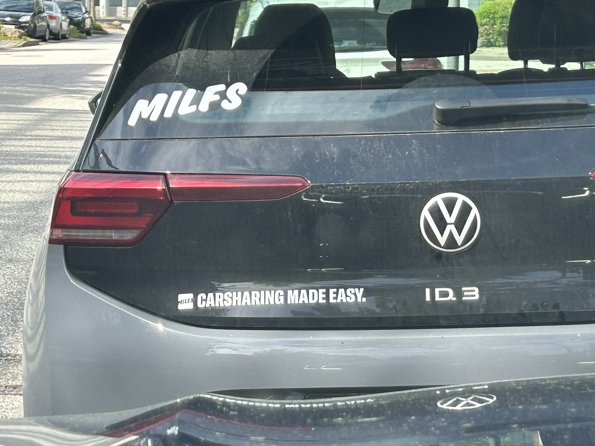 Beim Schweißen ist das „w“ sehr wichtig. 
Wenn du „Miles“ schreiben willst, dann ist es definitiv der „_“ im E