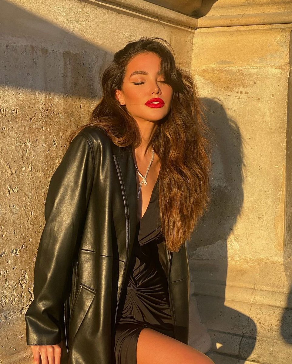 AxMONTENEGRO's tweet image. ᅟᅟᅟᅟᅟᅟ( 01 . ) ᅟdeixe   um    ♡: 
ᅟᅟᅟᅟᅟᅟinterações   ——   dm.
ᅟᅟᅟᅟᅟᅟ( 02. ) ᅟdeixe   um   ↺:
ᅟᅟᅟᅟᅟᅟpara      ——       ajudar.     
ᅟ
ᅟ